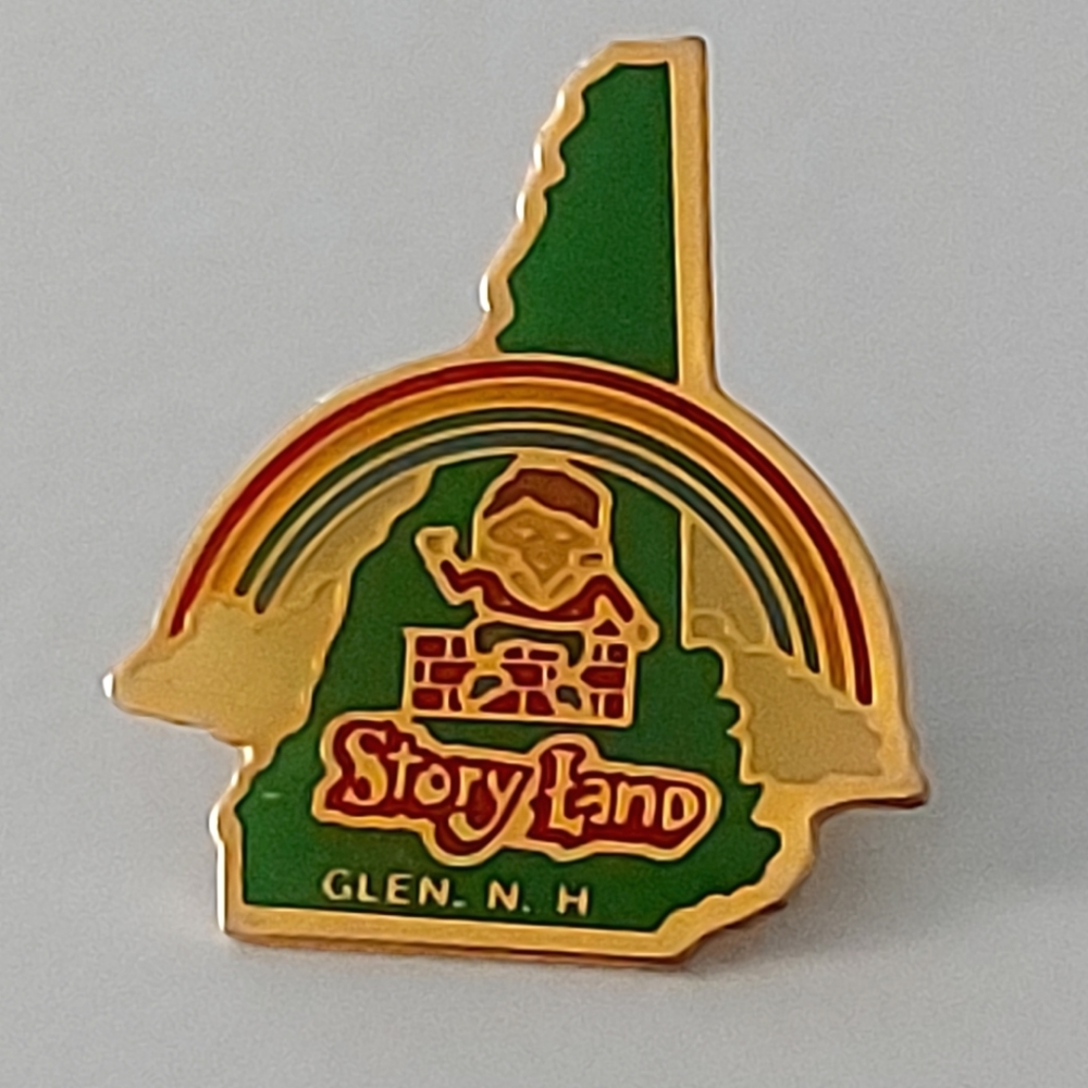 Story Land Glen N.H. Souvenir Lapel Tac Pin